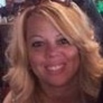 Salon 833 - Hair Salons Near Me - Chicago, Illinois