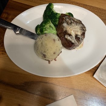 Burtons Grill & Bar - Filet Mignon - New American Near Me - Sterling, Virginia Burtons Grill & Bar - Filet Mignon - New American Near Me - Sterling, Virginia