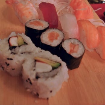 Sushi Ye - Asian Fusion Near Me - Segrate, Michigan