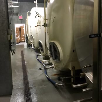 Sprecher Brewing - Lots of beer... In huge tanks! - Breweries Near Me - Glendale, Wisconsin