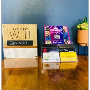 Yellow Button Cafe - Coffee & Tea Near Me - Los Angeles, California