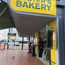 Foster's Bakery - Foster's Bakery storefront