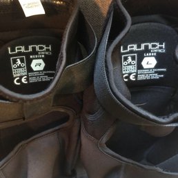 Fox launch pro knee pads, received two different sizes! Fox launch pro knee pads, received two different sizes!