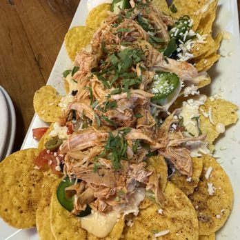 Session Room - Chicken Tinga Nachos - Beer Bar Near Me - Ann Arbor, Michigan