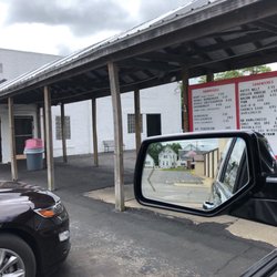 Myers Drive In - Old fashioned drive in.