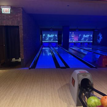 Lucky Strike Chicago - Inside - Bowling Near Me - Chicago, Illinois Lucky Strike Chicago - Inside - Bowling Near Me - Chicago, Illinois
