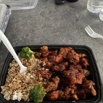 Orient Express Food - Orange chicken w white rice - Restaurants Near Me - Baltimore, Maryland Orient Express Food - Orange chicken w white rice - Restaurants Near Me - Baltimore, Maryland