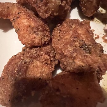 Yard House - Crispy Traditional Wings - Bars Near Me - Long Beach, California