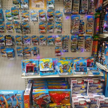 Liquidation Center - Home & Garden Near Me - Upland, California