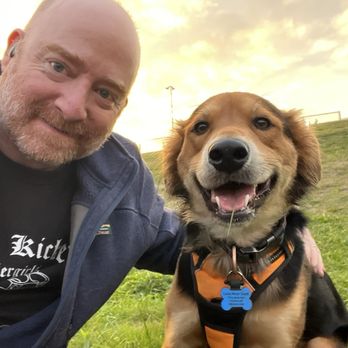 Casa Dog - Luca and his dad - Animal Shelters Near Me Casa Dog - Luca and his dad - Animal Shelters Near Me