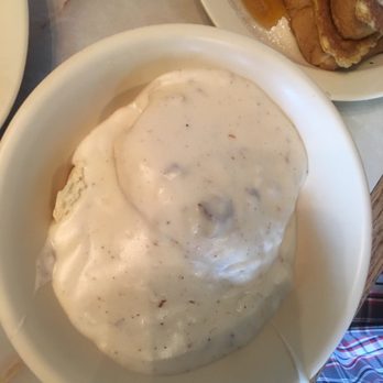 Arthur's Restaurant - Breakfast & Brunch Near Me - Mentone, California Arthur's Restaurant - Breakfast & Brunch Near Me - Mentone, California