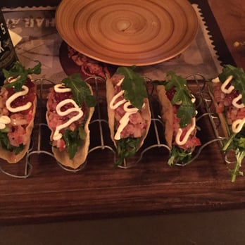Baan Thai - Tuna tartare tacos - Thai Near Me - Hong Kong, HK