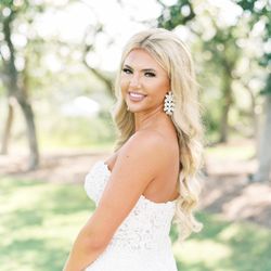 Katy Reddell Beauty - Down and wavy