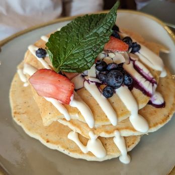 Oliver's Astoria - Ricotta pancakes - New American Near Me - Astoria, New York Oliver's Astoria - Ricotta pancakes - New American Near Me - Astoria, New York