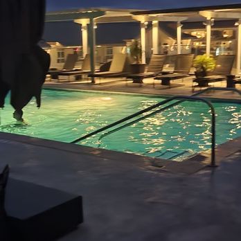SpringHill Suites by Marriott Oceanside Beach - Whole pool to ourselves - Hotels Near Me - Oceanside, California SpringHill Suites by Marriott Oceanside Beach - Whole pool to ourselves - Hotels Near Me - Oceanside, California