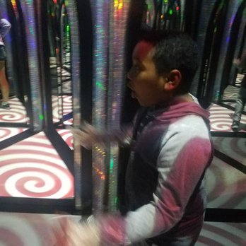 The Amazing Mirror Maze - Challenge Courses Near Me - San Antonio, Texas The Amazing Mirror Maze - Challenge Courses Near Me - San Antonio, Texas