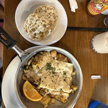 Gloria’s Cafe - The Skillet - Breakfast & Brunch Near Me - Reno, Nevada