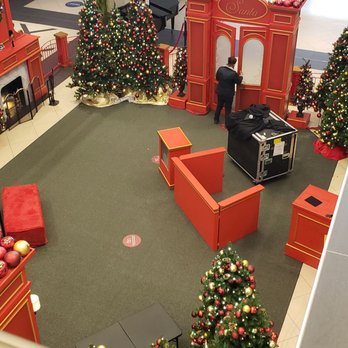Mayfair - Shopping Centers Near Me - Wauwatosa, Wisconsin