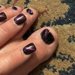 Cat eye acrylic nails and cat eye gels for the toes Cat eye acrylic nails and cat eye gels for the toes