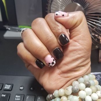 E-Nails & Spa - Loving my design! - Nail Salons Near Me - Bayonne, New Jersey
