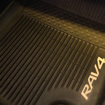 Mc Graw Mobile Detailing - Filthy floor mats are nice and clean now! - Auto Detailing Near Me