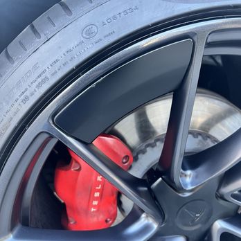 D S Mobile Wheel Repair - Aero cap got scrapped during the process. - Wheel & Rim Repair Near Me D S Mobile Wheel Repair - Aero cap got scrapped during the process. - Wheel & Rim Repair Near Me