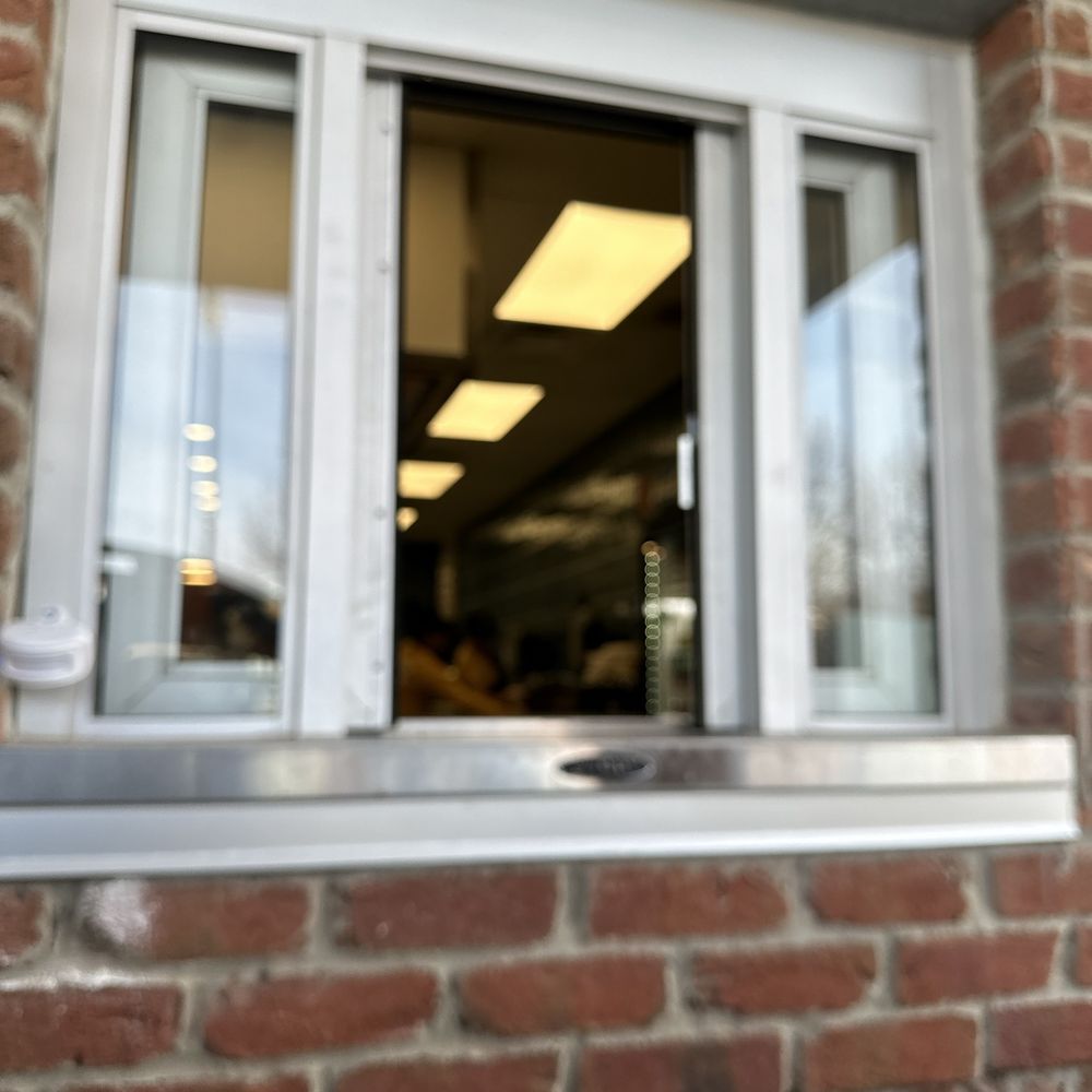 QDOBA Mexican Eats - Drive thru "pick up" line for on line app orders. - Mexican Near Me - Columbus, Ohio QDOBA Mexican Eats - Drive thru "pick up" line for on line app orders. - Mexican Near Me - Columbus, Ohio