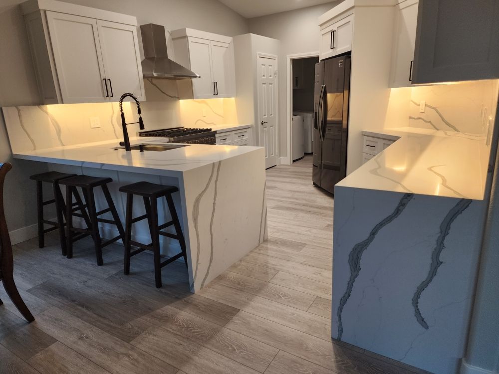 Slide of Eagle Custom Construction