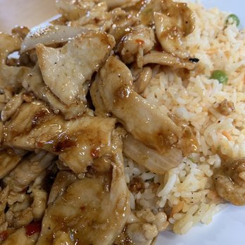 QQ Noodle - Lemongrass Chicken (spicy) - Vietnamese Near Me - Marina, California