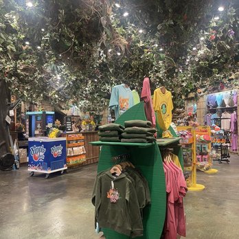 Rainforest Cafe - The souvenir shop - American Near Me - Ontario, California Rainforest Cafe - The souvenir shop - American Near Me - Ontario, California