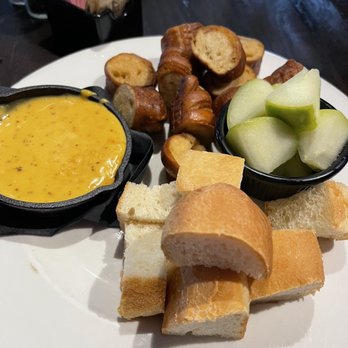 Local Goat - Cheese Fondue - New American Near Me - Pigeon Forge, Tennessee