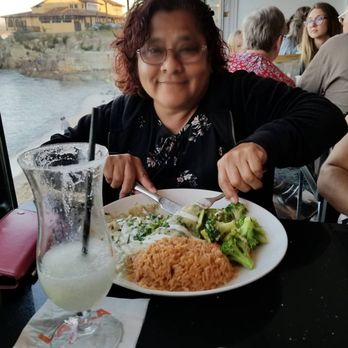 Lalla Grill Oceanside - Seafood Near Me - Monterey, California