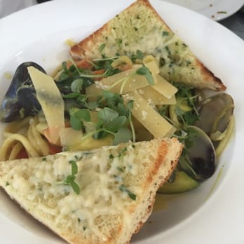 Boon Fly Cafe - Bucatini with seafood - American Near Me - Napa, California