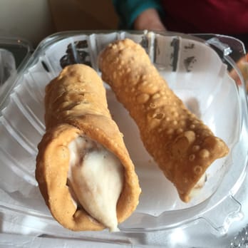 Vocelli Pizza - The still frozen cannoli - Pizza Near Me - Birmingham, Alabama