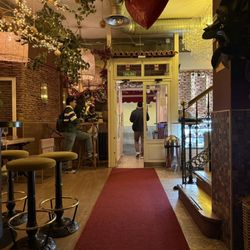 Lakama - Photo 3: Interior