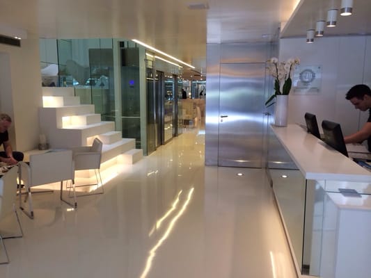 The Mirror Barcelona by null