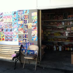 Circus Man Ice Cream - More goodies in a back room