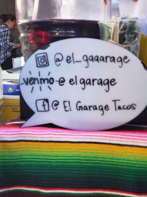 El Garage by null