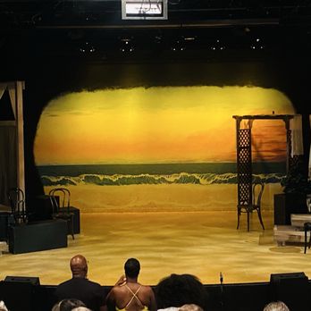 Dad's Garage Theatre - Comedy Clubs Near Me - Atlanta, Georgia
