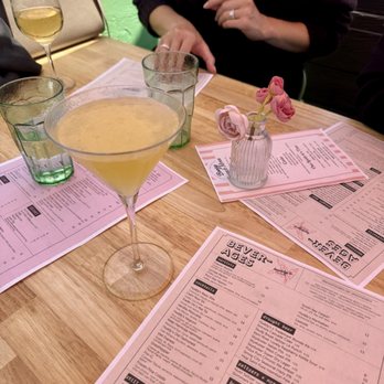 Huddy's At The Beach - New American Near Me - Hermosa Beach, California
