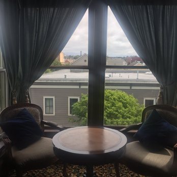 The Inn at 2nd & C - Hotels Near Me - Eureka, California