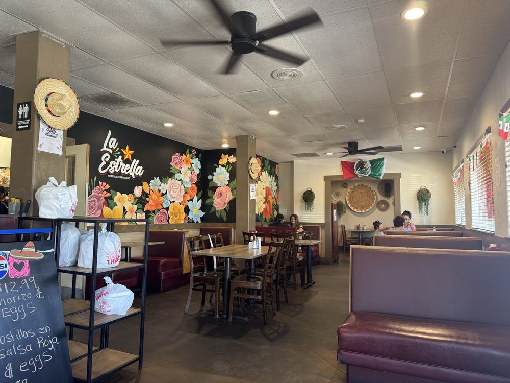 La Estrella Mexican Restaurant
