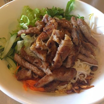 Broken Rice - Bun Heo- Pork Vermicelli $13 - Vietnamese Near Me - Honolulu, Hawaii Broken Rice - Bun Heo- Pork Vermicelli $13 - Vietnamese Near Me - Honolulu, Hawaii