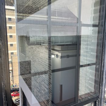 Minceys Squeegee - Window Washing Near Me