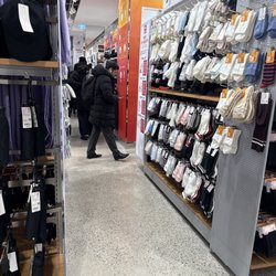 Uniqlo