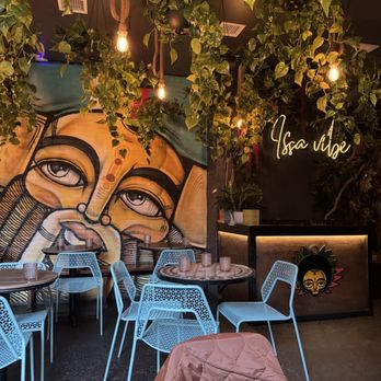 Ras Plant Based - Dining room - Ethiopian Near Me - Brooklyn, New York