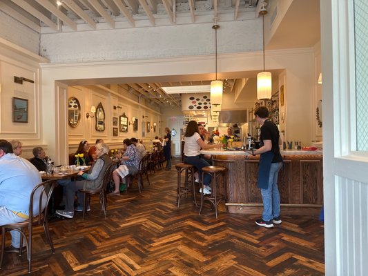 Cafe Colline by null
