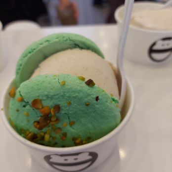 Mini Monster Cafe - Pistachio Macaroon with Horchata ice cream so creamy - Ice Cream & Frozen Yogurt Near Me - Long Beach, California Mini Monster Cafe - Pistachio Macaroon with Horchata ice cream so creamy - Ice Cream & Frozen Yogurt Near Me - Long Beach, California