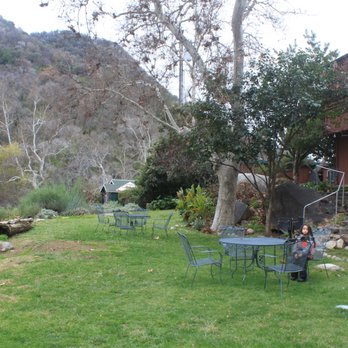 Buckeye Tree Lodge & Cabins - "backyard" of the lodge that leads to the Kaweah River - Hotels Near Me - Three Rivers, California