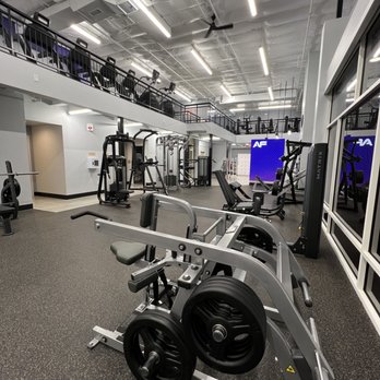 ANYTIME FITNESS - Updated May 2026 - 24 Photos & 14 Reviews - 365 W  Washington St, San Diego, California - Gyms - Phone Number - Yelp